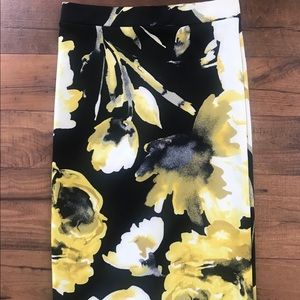 Like new pencil skirt. Only worn once